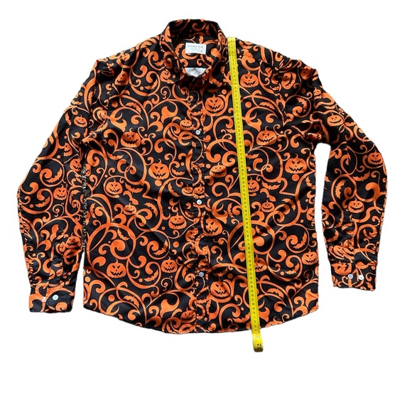 Halloween Shirt for Men Pumpkins Skeleton Short Sleeve Button Down - Picture 8 of 9